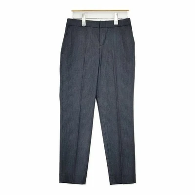 Pantalones para mujer 45R elásticos de lana azul marino calce regular usados Foto 1 de 4