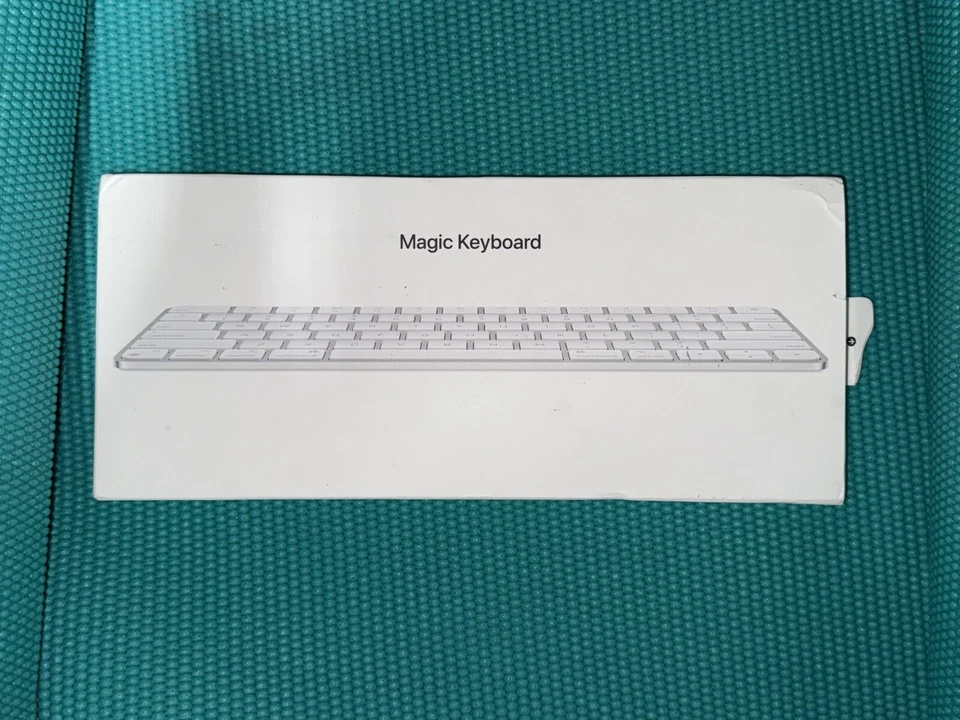 Official Apple Magic Keyboard, white New - Image 1 of 4