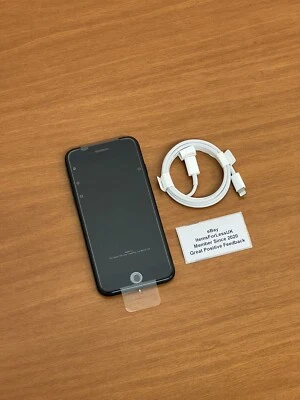 NEW Apple iPhone SE 3 64GB 2022 Midnight 5G Unlocked - 100% Battery Health UK - Image 1 of 4