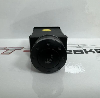 Audi TT Mk1 8N - Heated Seat Button 8N0963563B - Used (0004) - Image 1 of 3