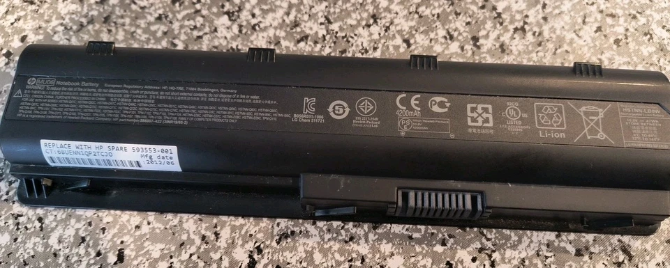 Batería MU06 Original para Notebook HP 2000 CQ56 CQ32 CQ42 G62 G72 G56 47Wh 10.8V Foto 1 de 4