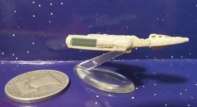 Star Wars Micro Machines 1993 Y-Winged Starfighter com suporte de exibição - Imagem 1 de 4