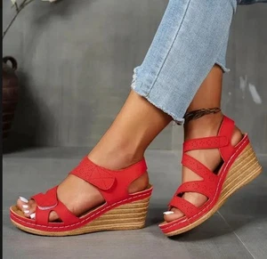 Sandalias rojas talla 5,5 - Imagen 1 de 4