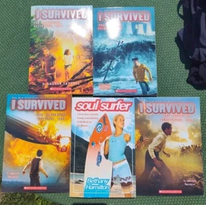 “I Survived”  Lot of 5, 4 Scholastic Kids Books by Lauren Tarshis & Soul Surfer - Imagen 1 de 12