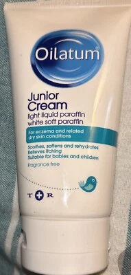 Crema Oilatum Junior para piel seca relacionada con el eccema bebés niños 150 ml Foto 1 de 4
