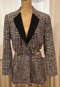CAROLINE HERRERA NEW YOURK FABULOUS SEXY BLAZER, BLACK AND WHITE CHECK, $1450.00 - Picture 1 of 16