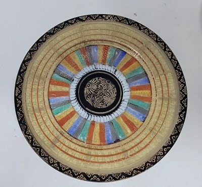 Conjunto de 3 placas de porcelana japonesas Thousand Faces pintadas à mão 7 3/8 polegadas - Imagem 1 de 4