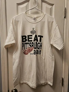 Vintage Red Wings "Beat Pittsburgh ... again" Stanley Cup Final 2009 T-Shirt - Picture 1 of 3