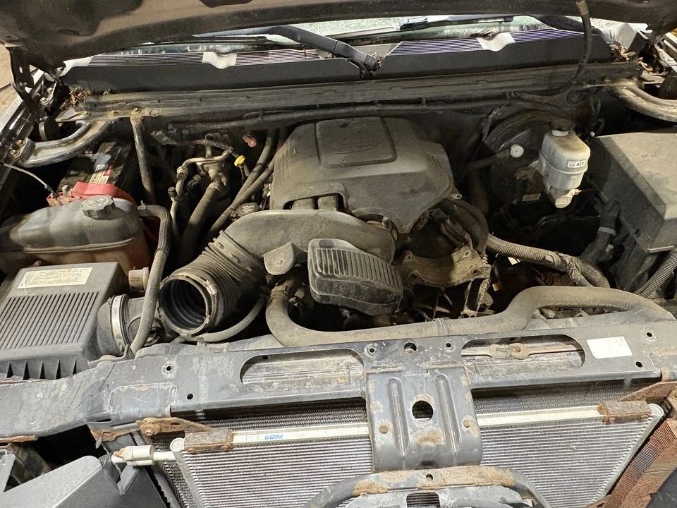 Radiator CHEVY SILVERADO 1500 05 06 07 - Imagem 1 de 3