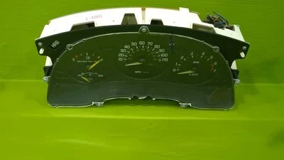 Chevrolet Monte Carlo Z34 98 en velocímetro grupo 226 k millas OEM 1152-1  Foto 1 de 4