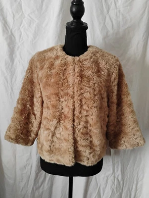 Forever 21 Jacket Womens Medium Tan Beige Faux Fur Soft Comfy - Image 1 of 4