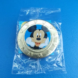 Disney Mickey Friends Wonder Mates Mickey Collector Coin Frankford Smile SEALED - Picture 1 of 2