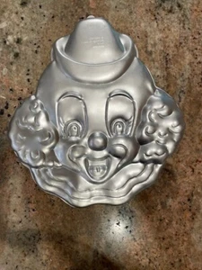 Vintage Wilton Cake Pan Happy Clown 1989 #2105-802 - Picture 1 of 2