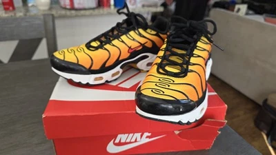 NUEVO Nike Air Max Plus GS Sunset Talla 4y/Mujeres Talla 6 Sunset Orange NBY CD0609-029 Foto 1 de 4