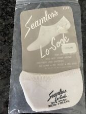 7 Seamless Lo-Sock vtge ankle sock footie white still on card Elastic stretched