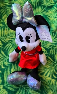 NEW DISNEY - Macy's EXCLUSIVE - Mickey Mouse Plush - Bild 1 von 5