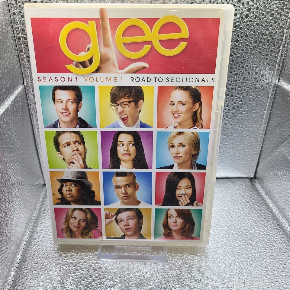 * Glee - The Complete Season 1 - Road To Sectionals - Very Good DVD - Image 1 of 1