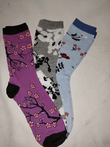 3 Blossoming Pair Fashion Socks Bright Colorful Soft Stretchy Comfortable NWT - Picture 1 of 4