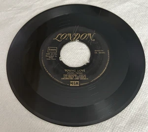 Tab Hunter Young Love, Red Sails in the Sunset 45 Record London - Foto 1 di 4