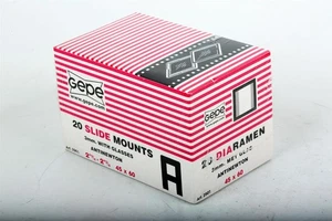 Cornice diapositive Gepe 20 art. 2501 KB 3mm 5x5 vetro Antinewton nuova confezione originale foto heidi - Foto 1 di 4