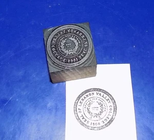 Vintage "LEBANON VALLEY COLLEGE SEAL" Wood & Metal Letterpress Printers Block - Picture 1 of 3