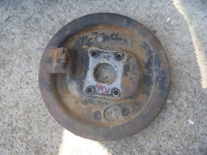 OEM 92-02 Yamaha YFB250 250 Timberwolf RH Front Brake Hub Backing Plate - Picture 1 of 1