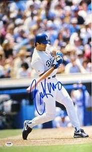 Eric Karros Signed 12x18 LA Dodgers Photo PSA AC12503 - Picture 1 of 2