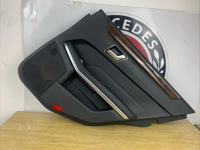 Panel de puerta interior trasero derecho Mercedes-Benz E350 2010 a 2013 1698579 Foto 1 de 4