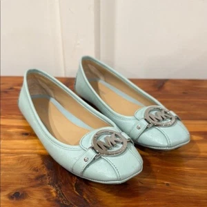 MICHAEL Michael Kors Fulton Moccasin Leather Robin Egg Blue Flats 6.5 - Picture 1 of 9