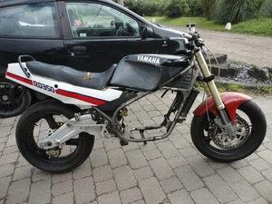 Yamaha RD350 YPVS F2 Project - Picture 1 of 10