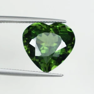 13,07 ct TONO WOW - MEJOR CORAZÓN MUSGO VERDE APATITA Corazón Ver Vdo N1 - Imagen 1 de 2