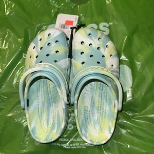 Crocs Classic Marbled Clog - Mint Green/light Blue Sz M4 W6 NWT - Picture 1 of 3