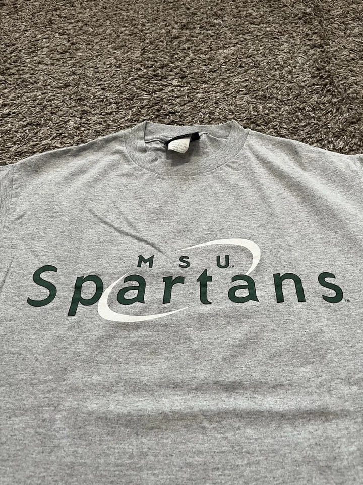 Camiseta gris MSU de colección años 90 hecha en EE. UU. Michigan State University talla mediana Foto 1 de 4