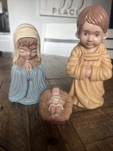 Presepe in ceramica 3 pezzi dipinto a mano Natale vintage Arnel’s 1970 - Foto 1 di 10