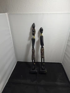 Statua africana maschio e femmina in legno con perline arte tribale intagliata a mano vintage (CC) - Foto 1 di 8