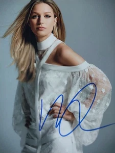 Melissa Benoist 8x10 photo Original Matte Finish LOA Guaranteed Supergirl - Picture 1 of 2
