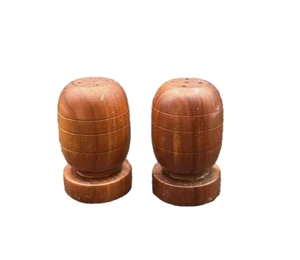 Mid-Century Modern Wood Tooled Oval on Pedestal Salt & Pepper Shakers - Picture 1 of 8