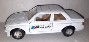 Vintage BMW M3 325i Road Champs #23 Diecast Spielzeugauto weiß - beschädigt - gebraucht - Bild 1 von 5