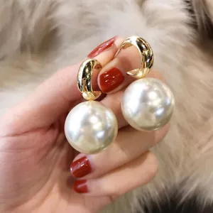Fashion 18k yellow gold plated Drop Earrings for Women White Pearl A Pair/set - Picture 1 of 11