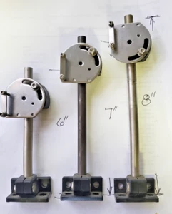REFLECTOR OR PHOTOELECTRIC SENSOR MOUNTING HARDWARE, POST & ADJUSTABLE BRACKET - Picture 1 of 12