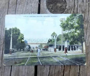GR&I Suburban Station Petoskey MI Michigan Divided Railroad Train Postcard - Picture 1 of 2