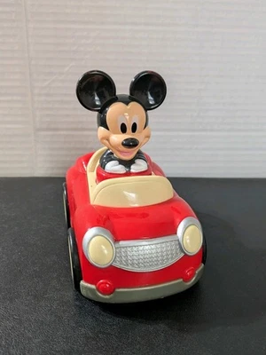 Красный гоночный автомобиль Disney Mickey Mouse Hap P Kid Push & Go работает  - Изображение 1 из 4