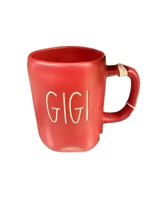 GIGI Taza de Café Roja y Llavero con Encanto de Cerámica Rae Dunn Navidad San Valentín’s - Imagen 1 de 5