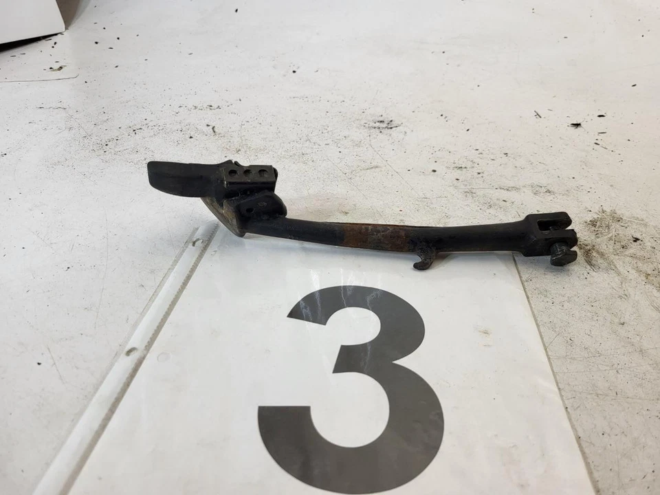 Soporte lateral Honda V65C Magna VF1100C 1983-86 con goma usado 112324-03 Foto 1 de 1