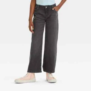 Cat & Jack Girls' Black Mid-Rise Wide Leg Jeans - Adjustable Waist - Size: 4 - Picture 1 of 2