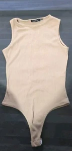 Boohoo Bodysuit Womens Top Beige Ribbed Mock Neck Sleeveless Size 4 Sexy Classy - Picture 1 of 3