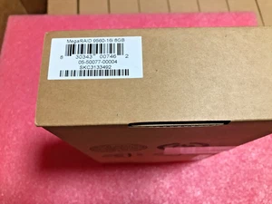 BROADCOM MegaRAID 9560-16i 05-50077-00 12Gb/s SAS/SATA/PCIe (NVMe) Storage Adapt - Picture 1 of 5