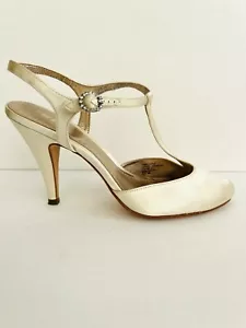 Tacones de salón BP Nordstrom vintage crema satinada teñable punta de peep talla 6 - Imagen 1 de 9