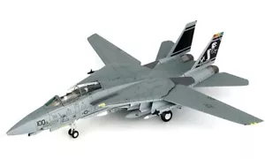 Hobby Master 1:72 HA5223 F-14 Tomcat VF-31 Tomcatters “ Santa Cat “ - Picture 1 of 3