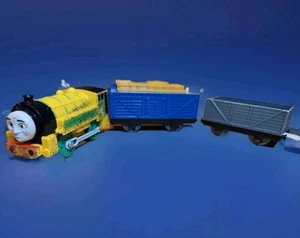 Thomas & Friends Track Master Victor Electronic Moving Sounds Train Mattel 2011 - Picture 1 of 7